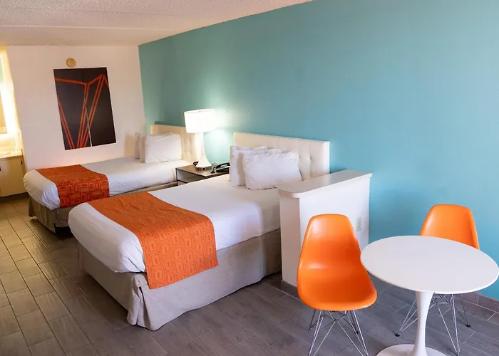 Howard Johnson By Wyndham Clearwater - Dunedin
