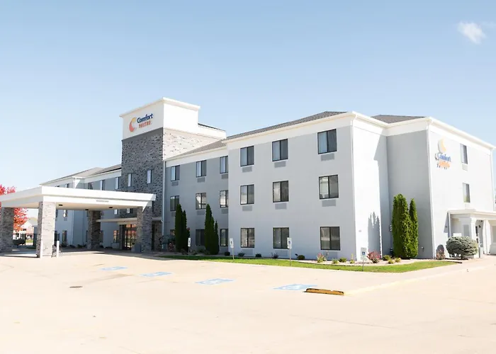 Comfort Suites Bloomington I-55 And I-74