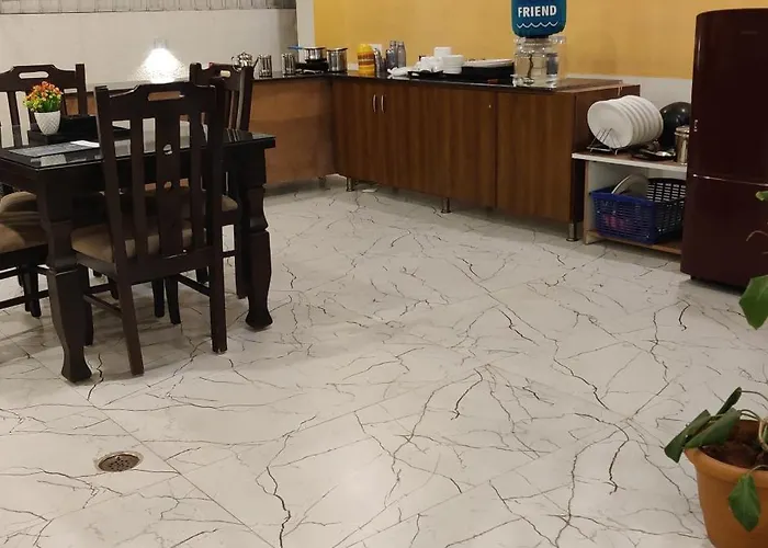 Keerthis Royal Suites Hotel Near Kempegowda International Airport