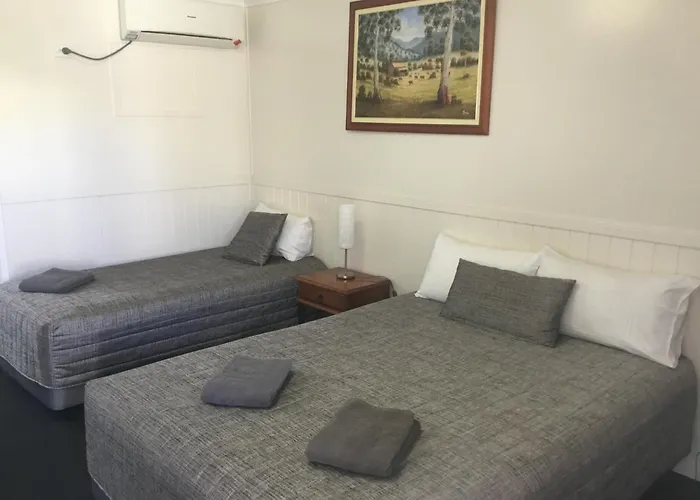 Charleville Waltzing Matilda Motor Inn