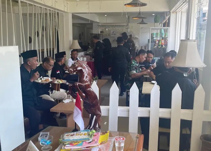 Votel Hotel De'Pratnya Kediri