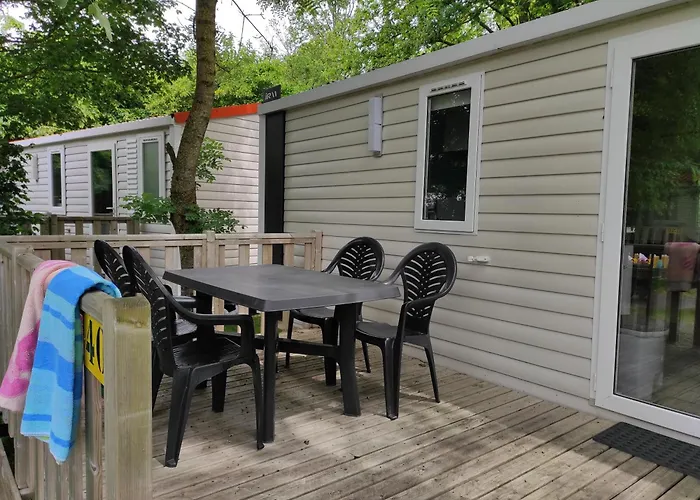 Camping Le Rouge Gorge **** 10' Puy Du Fou