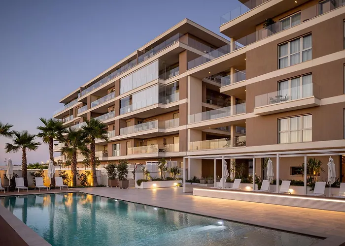 B21 Lifestyle Hotel