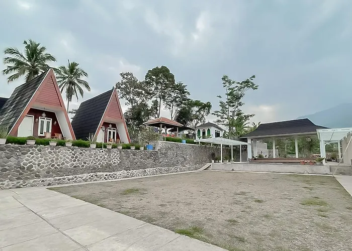 Reddoorz Resort Syariah At Rancakalong Sumedang