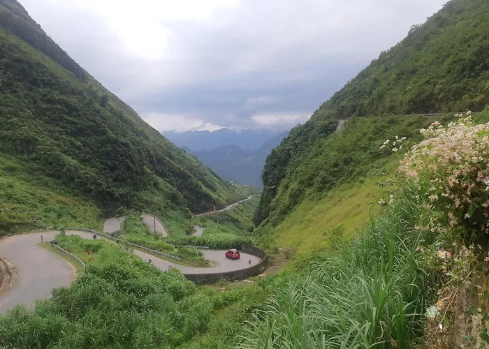 Eco Historic House & Ha Giang Loop