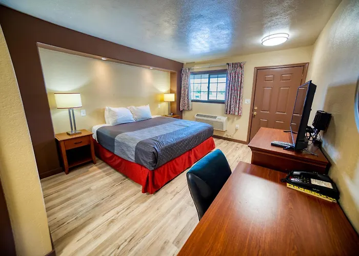 Budget Inn
