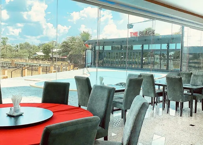River Hotel Pattani