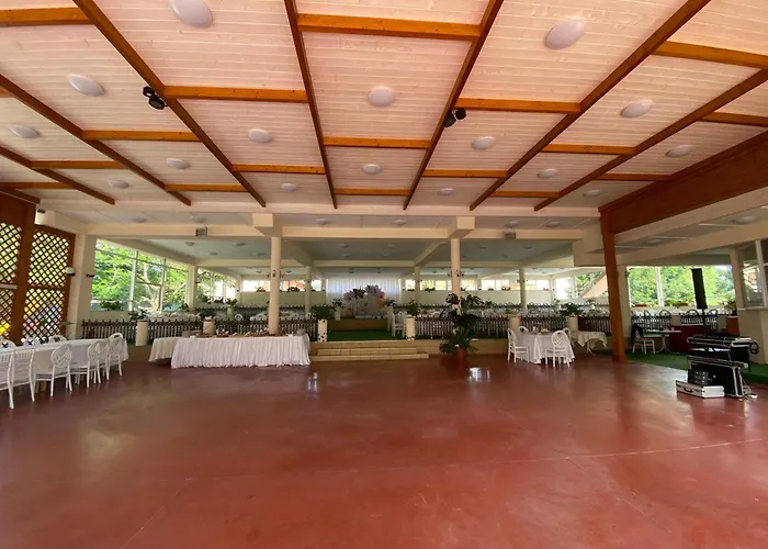 Hotel Diana