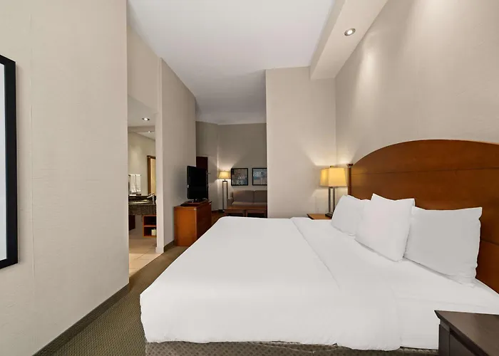 Best Western Plus Orangeville Inn & Suites
