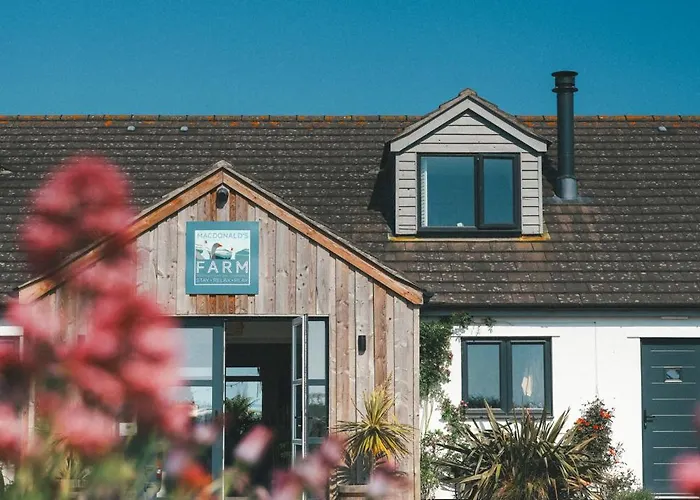 Mawgies Near Padstow