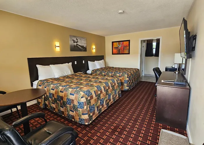 Fox Motor Inn