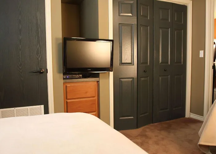 Eagle'S Den Suites Big Spring A Travelodge By Wyndham