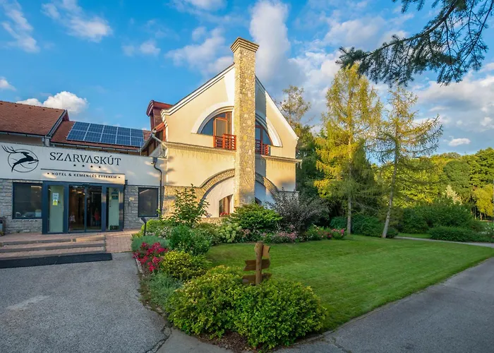 Szarvaskut Hotel