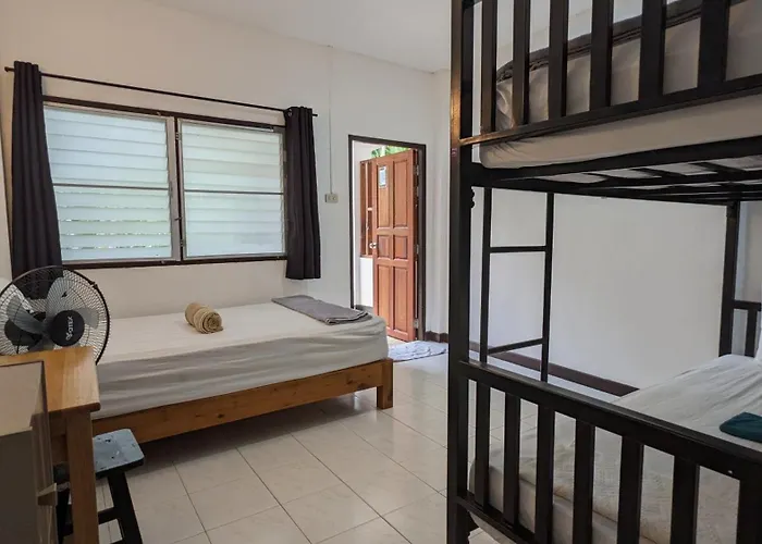 Hydronauts Diving Resort - Koh Tao