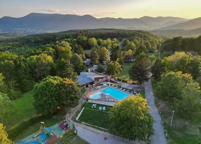 Hotel Parc Les Cigognes