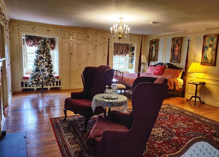 Montague Inn Bed & Breakfast