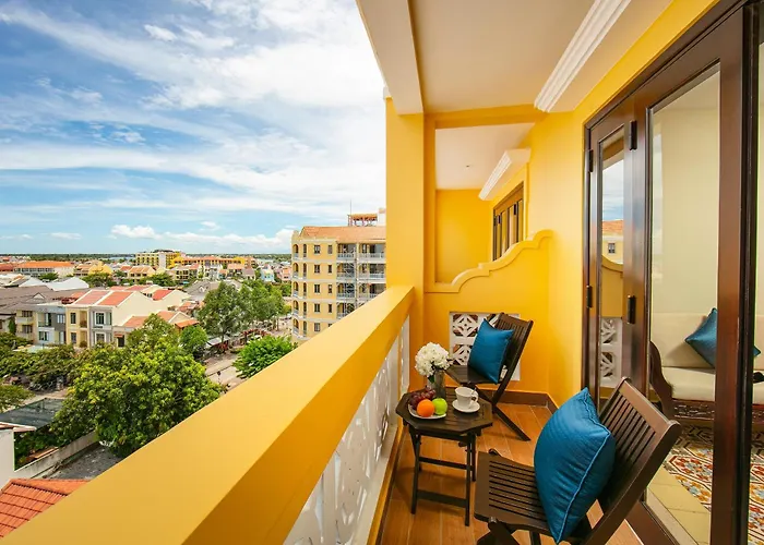 La Charm Hoi An Hotel - Peaceful Boutique In Old Town