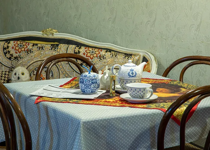 Tatin - Hotel & Cafe In Mtskheta