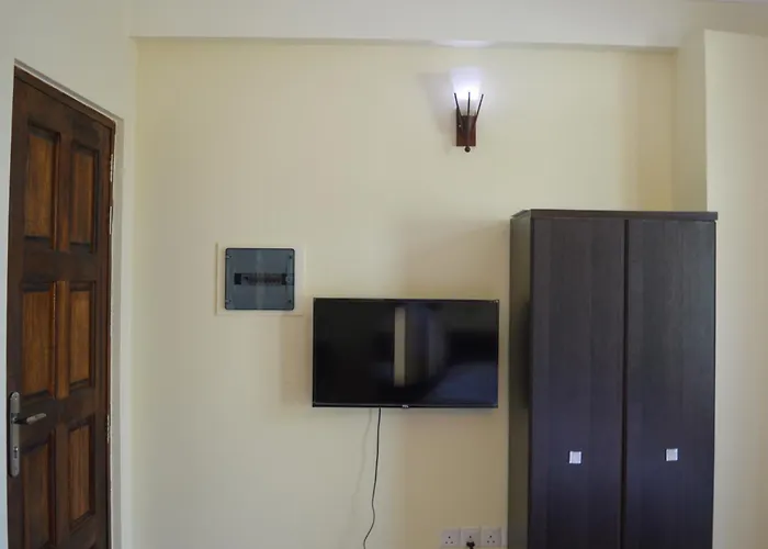 Maaniya Residence