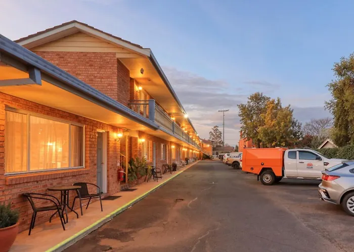 Blue Diamond Motor Inn