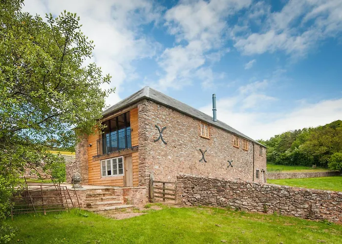 Tilbury Shepherd Huts & Holiday Cottages With Hot Tubs