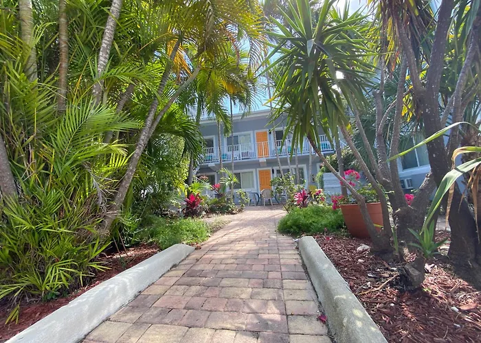 Beach Tide Motel