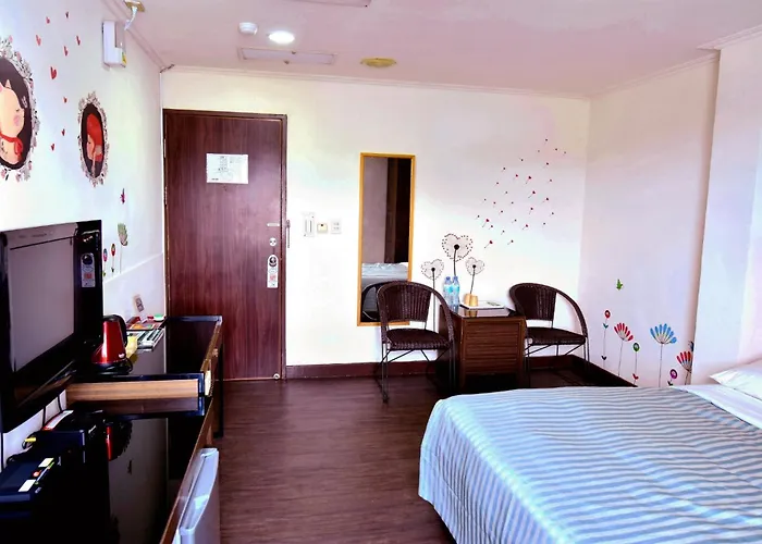 Toong Mao Resorts & Hotel