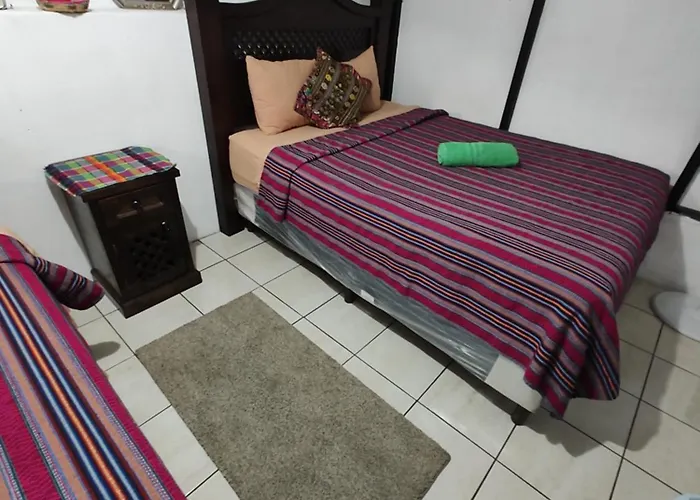 Francisco'S Rest House Hotel