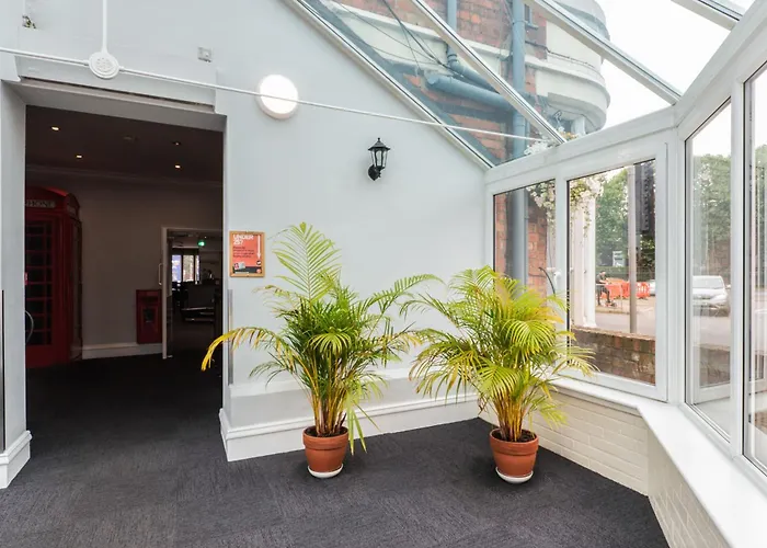 Best Western The Plough Hotel