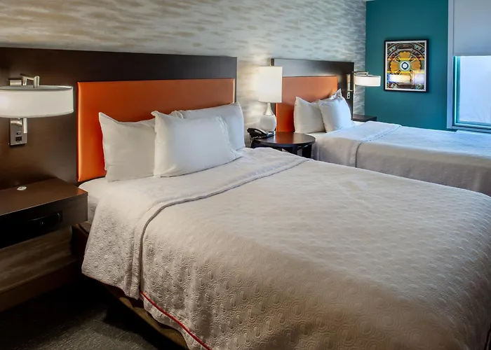 Home2 Suites St. Louis / Forest Park