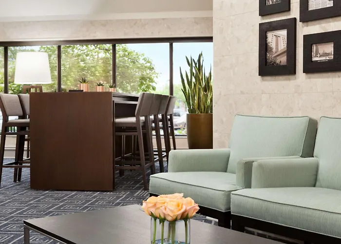 Doubletree By Hilton Minneapolis Park Place