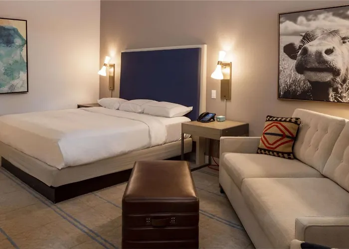Hilton Austin Airport