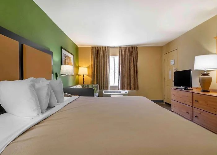 Extended Stay America Suites - Kansas City - Shawnee Mission