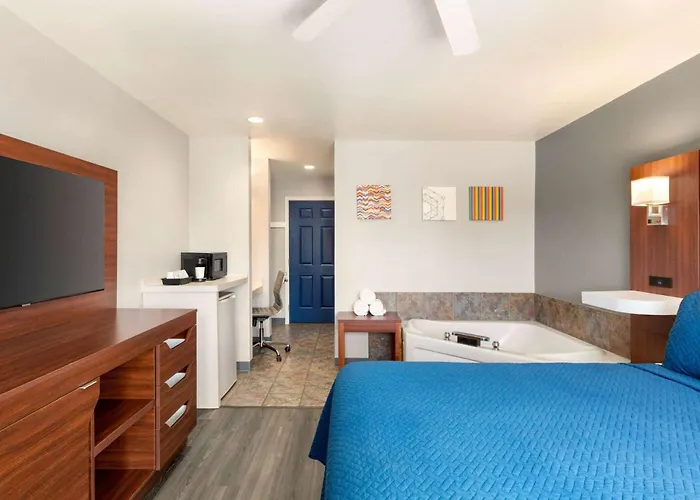 Travelodge By Wyndham Depoe Bay