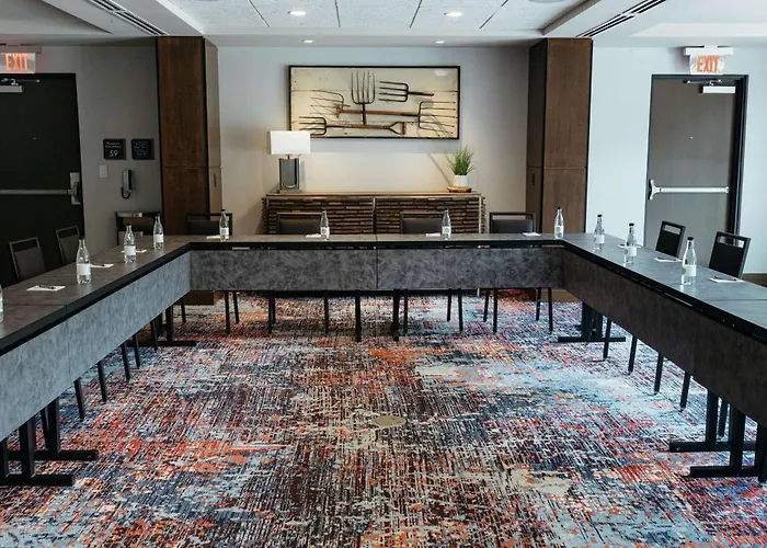 Revel Hotel, Tapestry Collection By Hilton