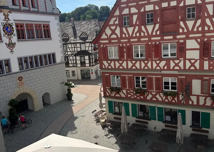 Hotel Restaurant Grüner Baum und Altes Tor