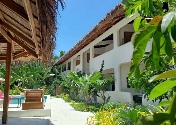Parrots Boutique Resort