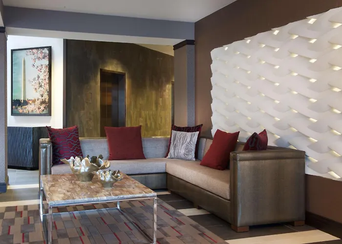 Embassy Suites By Hilton Dulles Airport