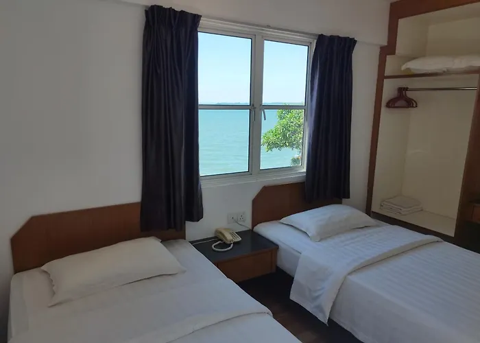 Marine Bay Hotel