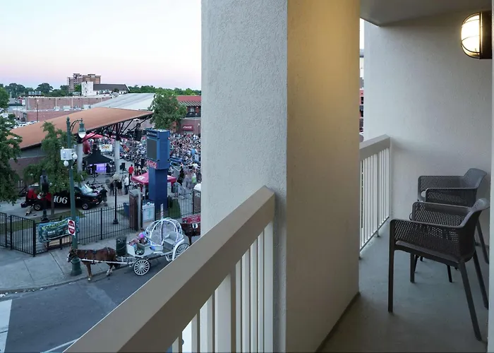 Hampton Inn & Suites Memphis-Beale Street