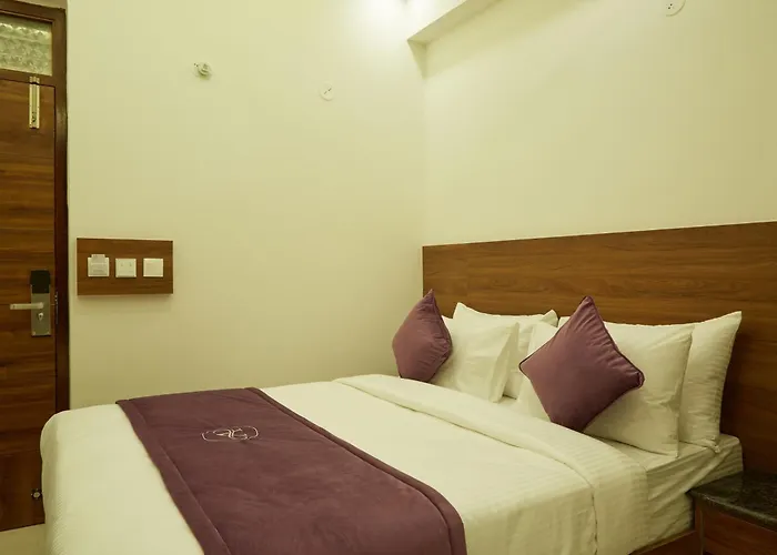 Vovo Premier Hotel