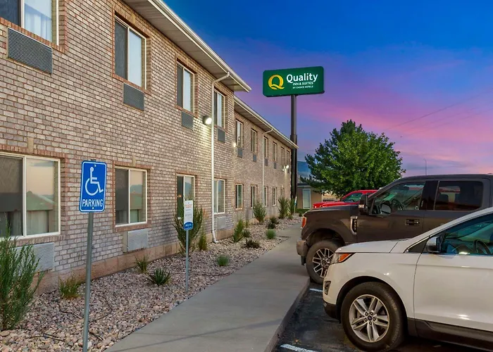 Quality Inn & Suites Fillmore I-15