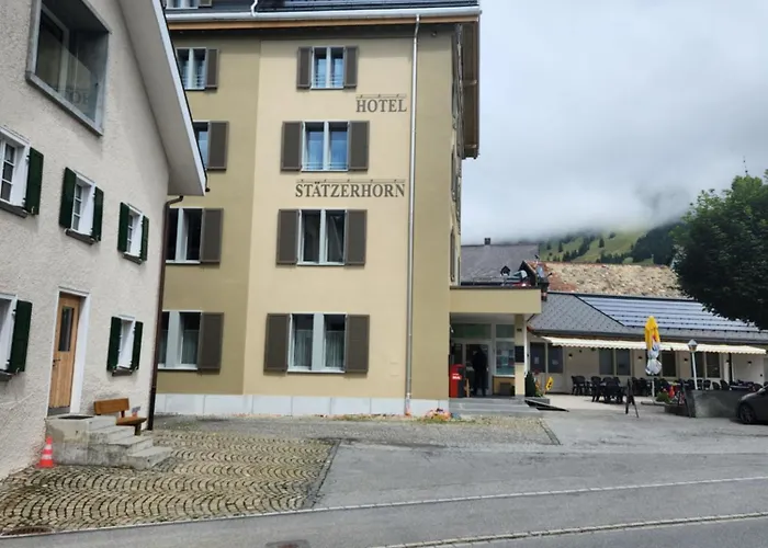 Hotel Staetzerhorn