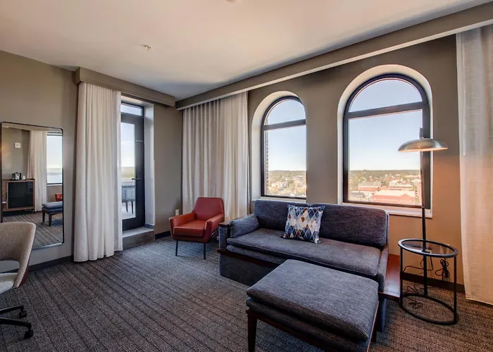 The Threefoot Hotel, Meridian, A Tribute Portfolio Hotel