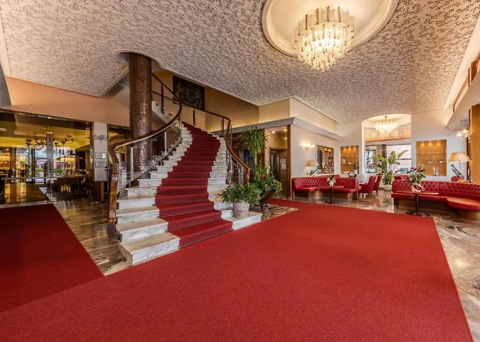 Hotel Excelsior