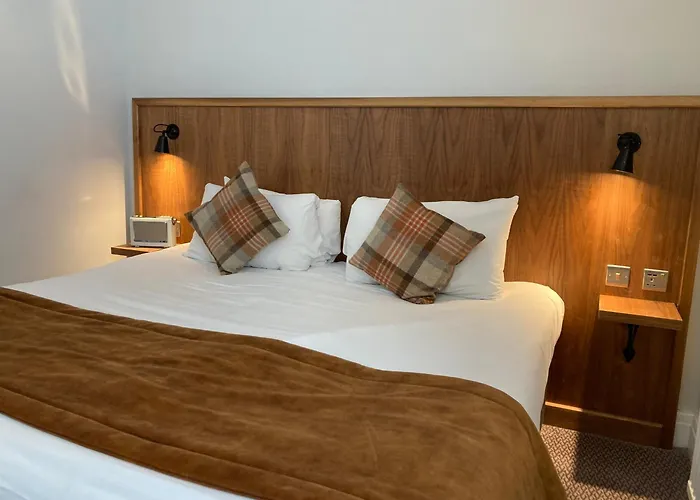 The Cross-Keys Hotel