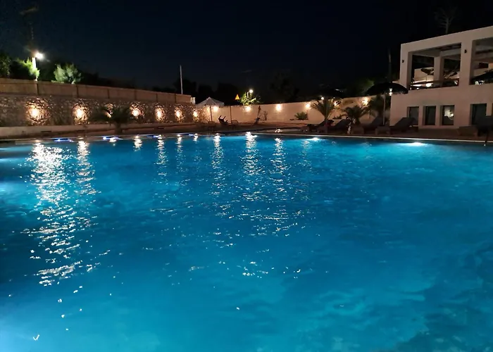 Naxos Green Village Hotel