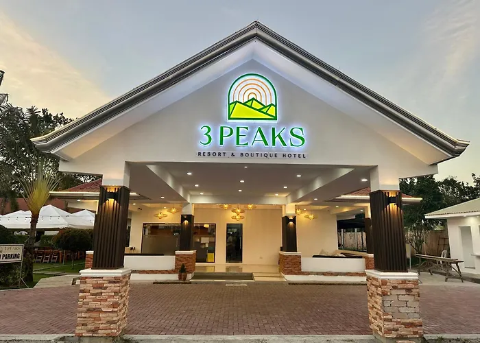 3 Peaks Resort & Boutique Hotel