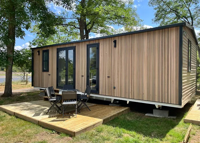 Camping Les Portes De Sancerre