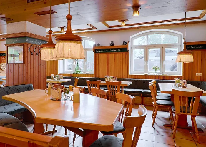 Hotel Und Berggasthof Spiessberghaus Am Rennsteig